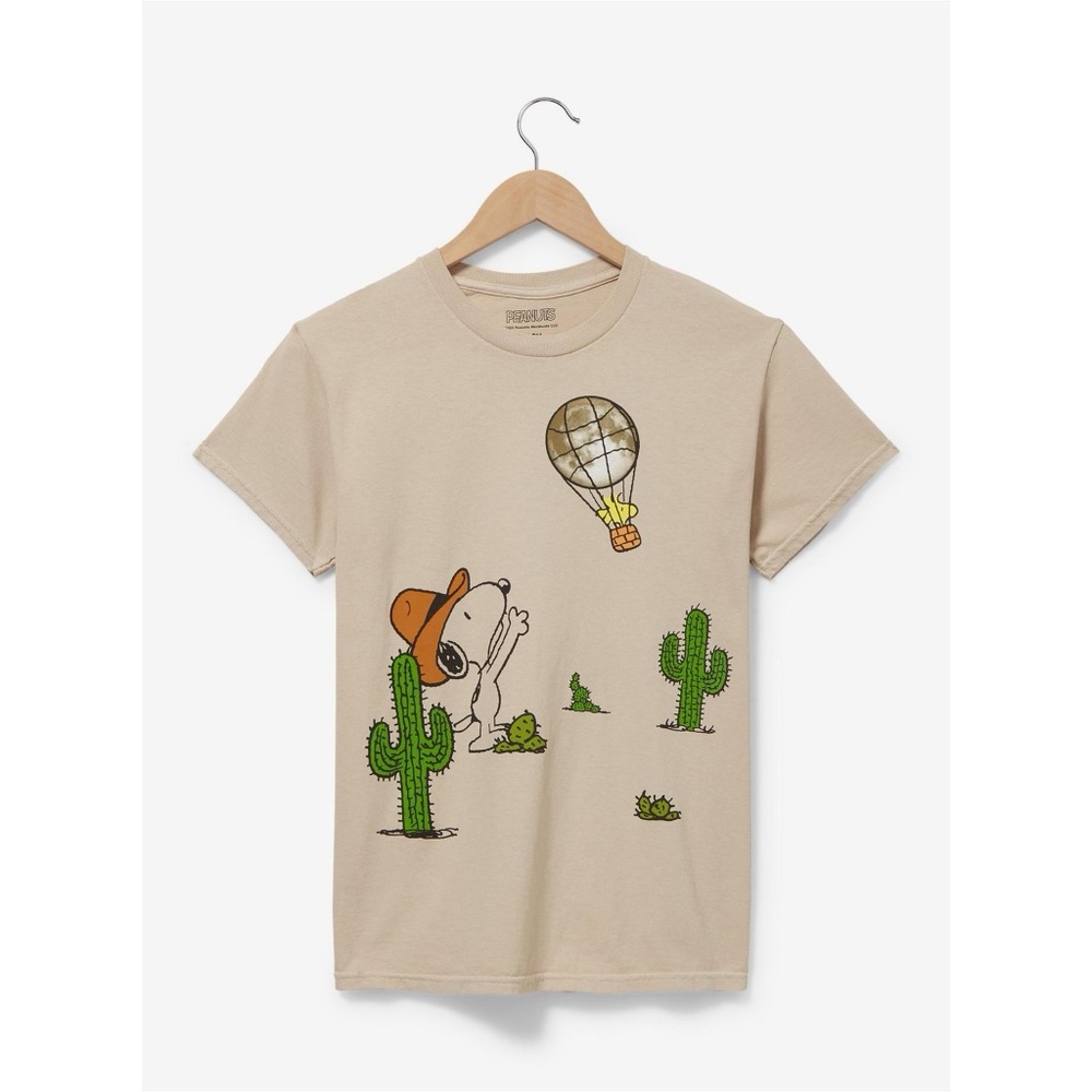 Peanuts Beige Short Sleeve Tee with Snoopy Hot Air Balloon and Cactus Graphic